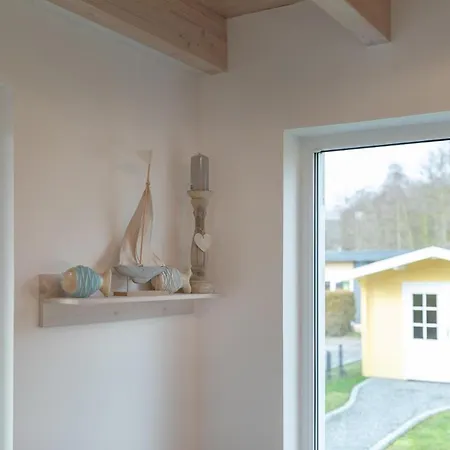 Hébergement de vacances Seepark Ferienhaus Seerose 7 Süssau