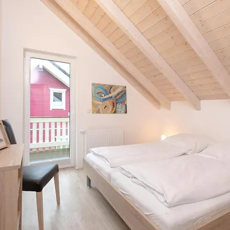 Hébergement de vacances Seepark Ferienhaus Seerose 7 Süssau