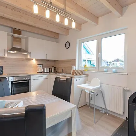 Hébergement de vacances Seepark Ferienhaus Seerose 7 Süssau